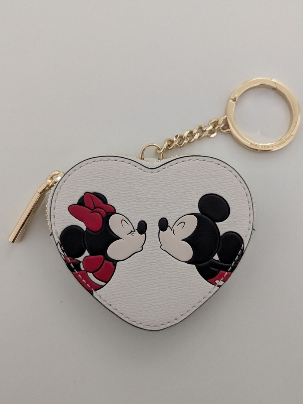 EUC! Kate Spade X Disney Minnie & Mickey Kissing Bag Charm Coin Wallet Keychain